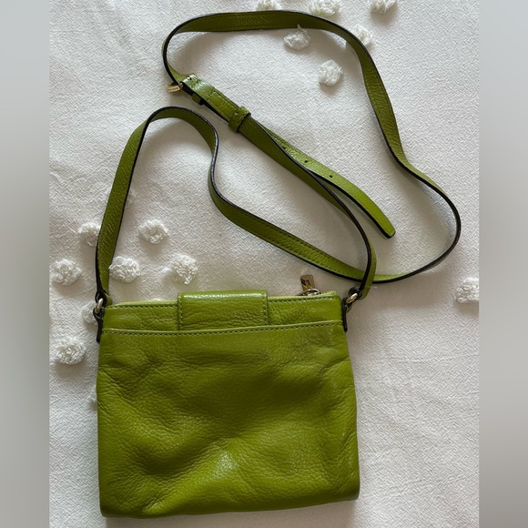 Small Green Michael Kors Crossbody - Picture 2 of 3